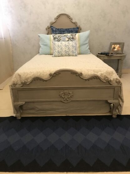 Oasis Bedside Runner 2x6’ - Image 2
